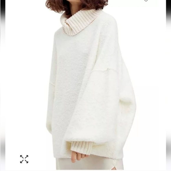 Free People Milo Pullover Ivory Turtleneck Oversized Sweater - Picture 3 of 10